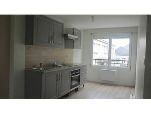 Location appartement 3 pièces 47 m² à Meslay-du-Maine (53170)