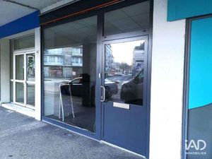 Vente Bureaux et commerces à Quimper (29000) : à vendre / 97m² Quimper