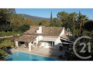 Vente villa 6 pièces 161.3 m² à Roquefort-les-Pins (06330)  1 145 000 €