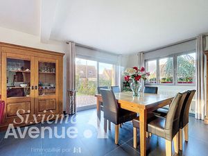 Vente maison 5 pièces 149 m² Loon-Plage (59279)