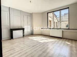 Appartement centre-ville Sainte Menehould 3 pièces 87 71 m²