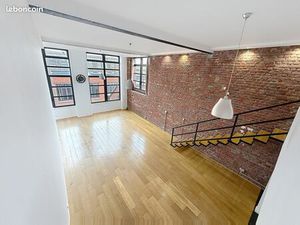Loft/atelier/surface 4 pièces 142 m²