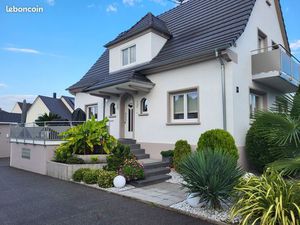 Maison 6 pièces - 160 m² - Piscine - Quartier Bellevue