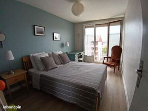 Chambre 1 pièce 13 m²