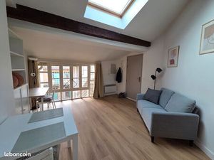 Part. Loue T1bis 30m² entièrement rénové Capitole/Esquirol