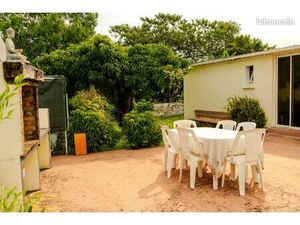 Maison 3 chambres  2 séjours  jardin  parkings