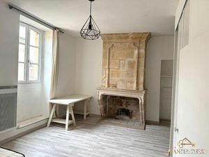 Studio 1 pièce 30 m²