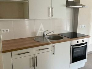 Studio 1 pièce 27 m²