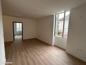 Appartement entièrement rénové 52.00m²