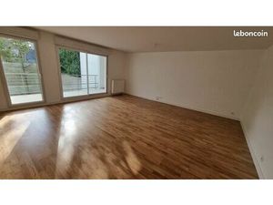 Beau T4 avec terrasse au calme quartier Viarmes