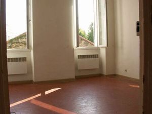 Location T2 Place Sébastopol