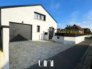 Loft T4 de 149 m² sur terrain de 372 m² - Mondeville