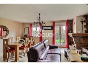 MAISON À VENDRE DE 6 PIÈCES DE 110 00 M²