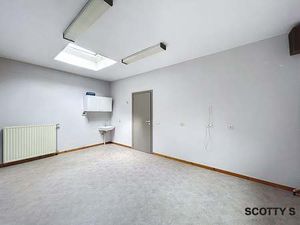 Bien professionnel à louer à Rhode-Saint-Genèse € 750 (LIIRX) - Scotty's Real Estate | Zim