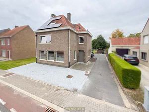 Maison à vendre à Nederzwalm-Hermelgem € 599.000 (LH6TS) - Immo Nobels | Zimmo