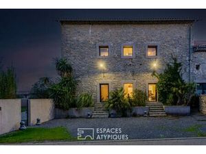 Votre nouvelle vie en grand : une propriété unique où l'histoire rencontre le design