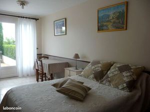 STUDIO MEUBLE 21 m2 lumineux. Dispo au 1er Janvier 2026