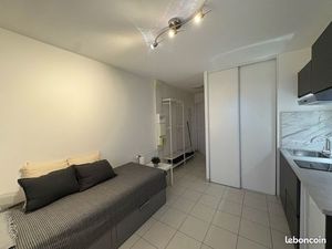 Studio 1 pièce 18 m²