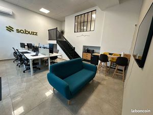 Bureaux 50m2 en RDC avec parking proche Joliette