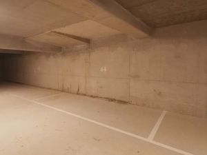 Place parking sécurisée