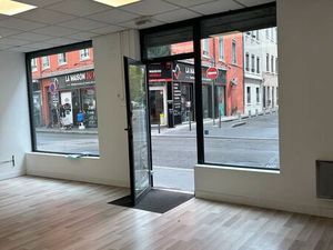 Local commercial 34M2 Charpennes/Place Wilson