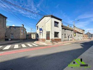 Farciennes– Maison 3 façades avec garage.