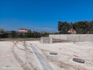 Terrain 360 m² Chateaurenard