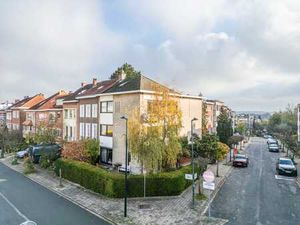 Maison 3 façades avec studio indépendant  quartier recherché