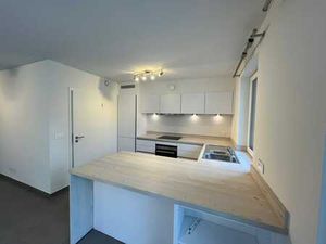 Appart 2Ch + Bureau séparé avec accès direct - RDC- 130m2