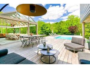 Aux portes de Bruxelles  villa avec vue imprenable et piscin