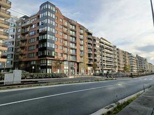 Appartement d'angle exceptionnel avec vue latérale sur la m