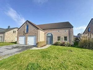 Spacieuse villa 4 chambres dans un clos