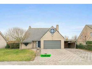 Ruime villa met open zicht in de Vicognewijk – Bredene