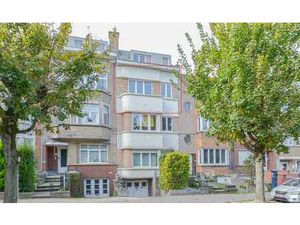 GRIBAUMONT - APPARTEMENT 2CH +/- 80M2 AVEC GARAGE + PKG