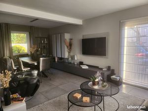 Maison individuelle de 110m2 situee a vern sur seiche