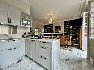 Rare sur le secteur des Chalets – Appartement de charme avec terrasse