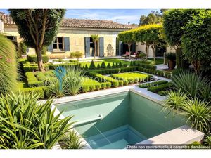 UZES PONT DU GARD : Maison de charme de plain pied avec pisc