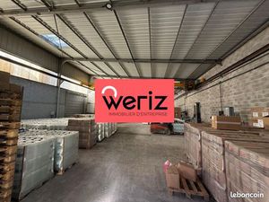 Local industriel 1 295 m²