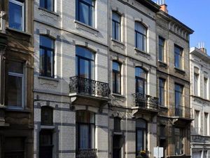 Immeuble mixte à vendre avec 5 chambres   Bruxelles (VBD63728)