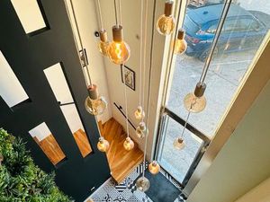 Plateau de bureaux 120m2 avec accès indépendant et parkings