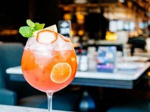 Fonds de commerce bar  restaurant 58 m²