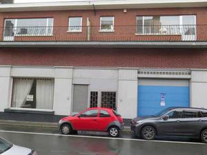 Bel et vaste immeuble de rapport