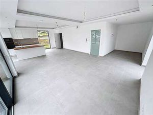 Maison Neuve BEN Exceptionnelle avec 6 Chambres  2 Salles de