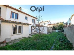 Maison Saint-Estève m² T-5 à vendre  226 000 €