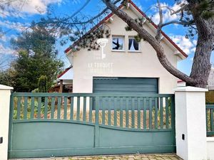 Maison individuelle dans un secteur calme et prisé à Stella