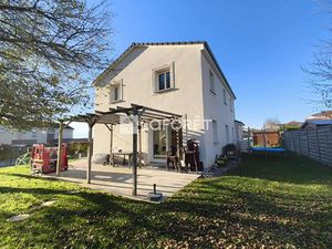 Maison T7 Longchamp à vendre