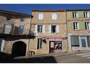 Maison T8 près de SAINT LAURENT DE CHAMOUSSET à vendre