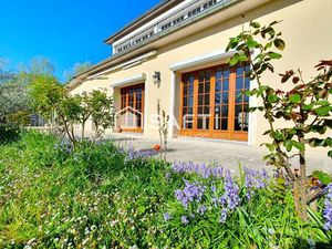 Vente maison 7 pièces 170 m² Moret-Loing-et-Orvanne (77250)