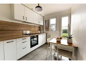 LA ROCHE-SUR-YON -- PENTAGONE -- APPARTEMENT -- 4 PIECES -- 3 CHAMBRES -- 65M2 -- IDEAL IN