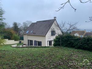 MEULAN CENTRE résidentiel et calme  villa contemporaine sans